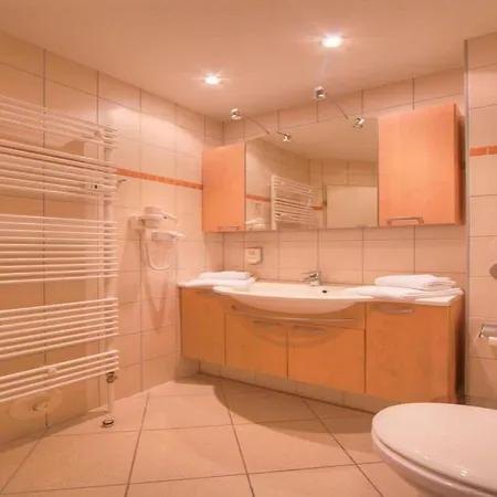 Apartament Elegant Eingerichtete *